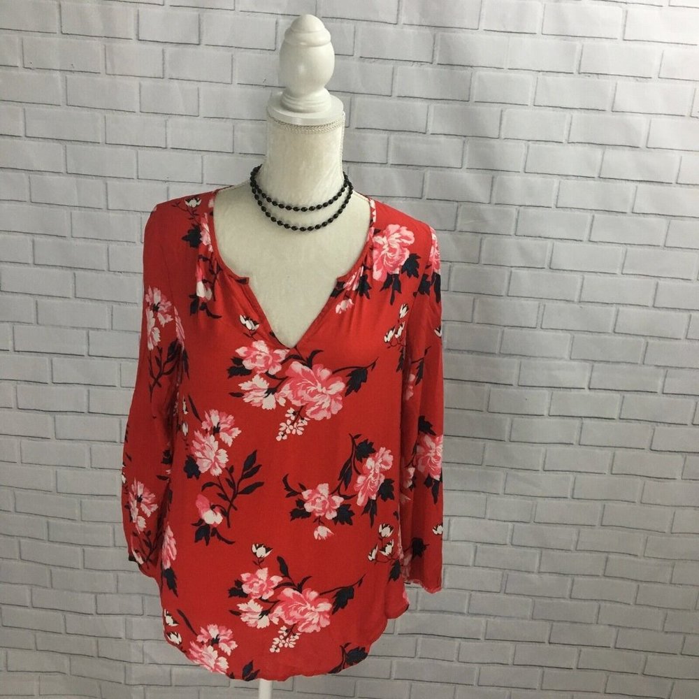 Old Navy Women's Top Blouse Floral Peony Split V-neck Button Cuff Spring‎ Size S